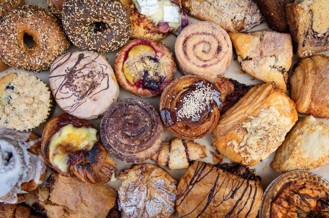 How Delicate Transformations Create the World’s Most Enchanting Desserts